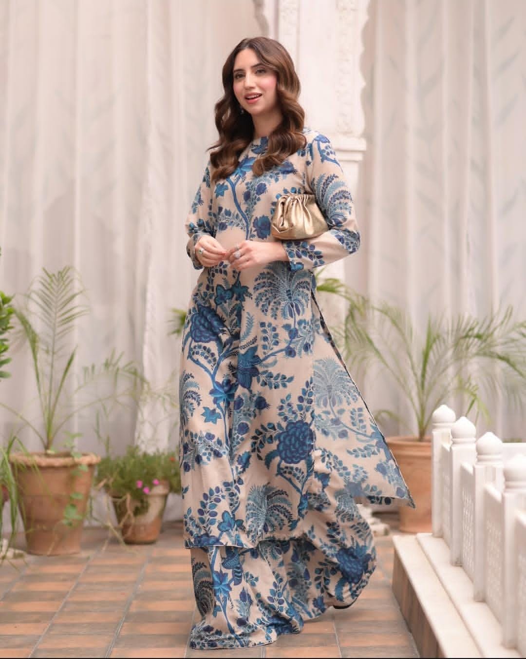 Swiss Monar Lawn fabric suit 3 piece summer collection.